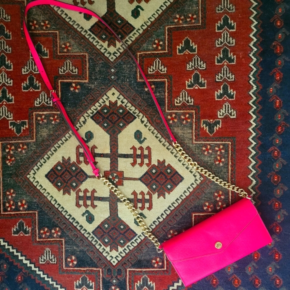 Michael Kors Purse - Picture 1 of 4